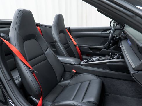 Certified 2020 Porsche 911 Carrera S image 27