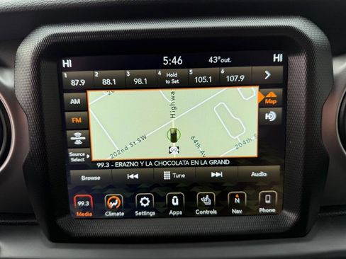 Used 2021 Jeep Wrangler Unlimited Sport AWD/4WD image 30