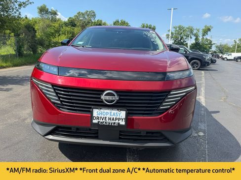 Used 2025 Nissan Murano SV AWD/4WD image 2