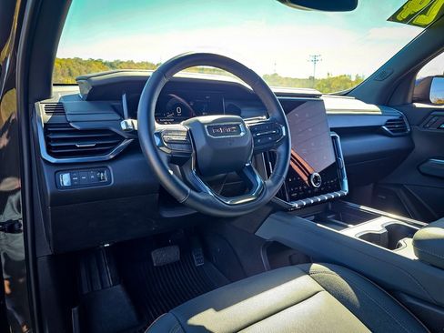 Certified 2024 GMC Acadia AT4 w/ LPO, Floor Liner Package image 15