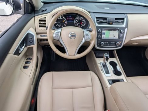 Used 2017 Nissan Altima 2.5 SL w/ Technology Package image 13