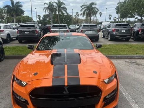 Used 2020 Ford Mustang Shelby GT500 w/ Technology Package image 2