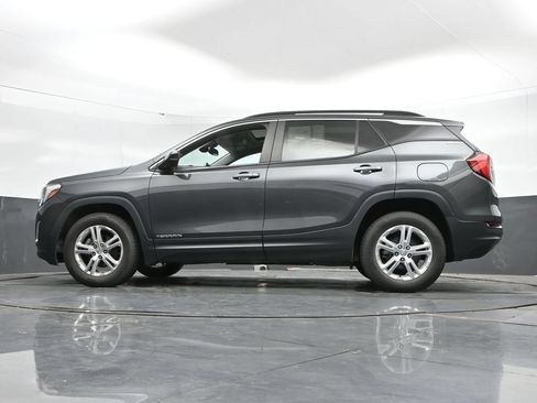 Used 2021 GMC Terrain SLE w/ Driver Convenience Package AWD/4WD image 41