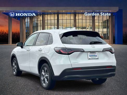 Used 2026 Honda HR-V LX image 4