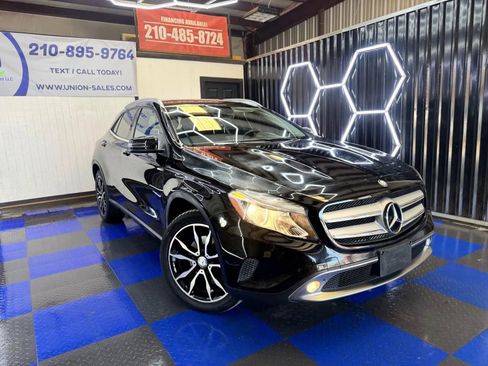 Used 2015 Mercedes-Benz GLA 250 4MATIC image 6