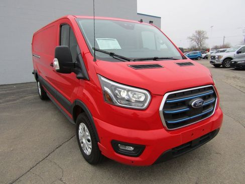 Used 2024 Ford E-Transit Low Roof RWD image 11