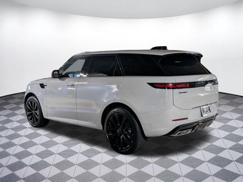 New 2026 Land Rover Range Rover Sport Dynamic SE AWD/4WD image 3