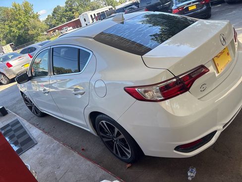 Used 2017 Acura ILX image 7