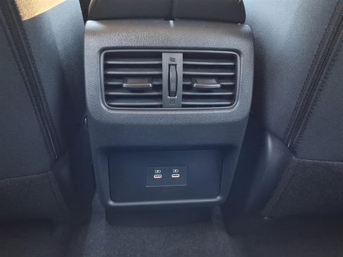 New 2026 Nissan Rogue SV image 24