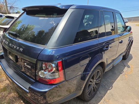 Used 2012 Land Rover Range Rover Sport HSE AWD/4WD image 4