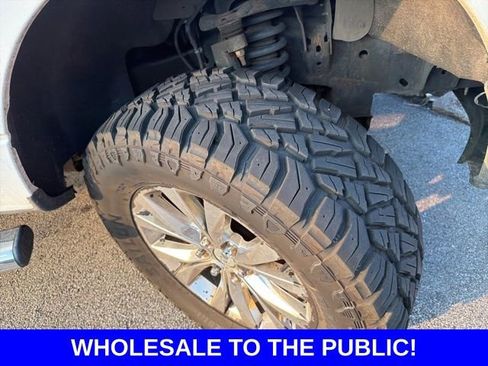 Used 2014 Ford F150 XLT w/ XLT Chrome Package image 8