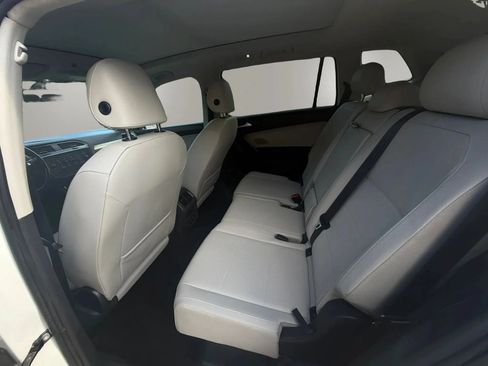 Used 2019 Volkswagen Tiguan SE FWD image 31