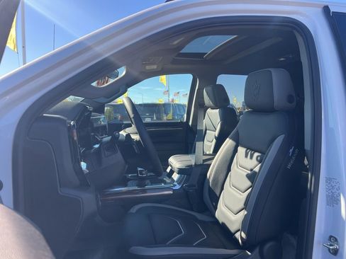 New 2025 Chevrolet Silverado 1500 RST w/ Convenience Package II image 11