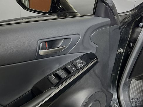 Used 2022 Lexus IS 300 image 17