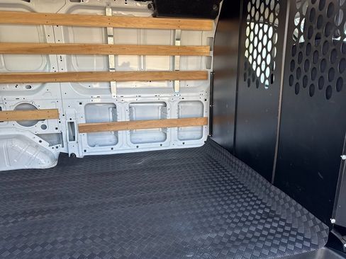 Used 2025 Ford Transit 250 Low Roof w/ Exterior Upgrade Package RWD image 12