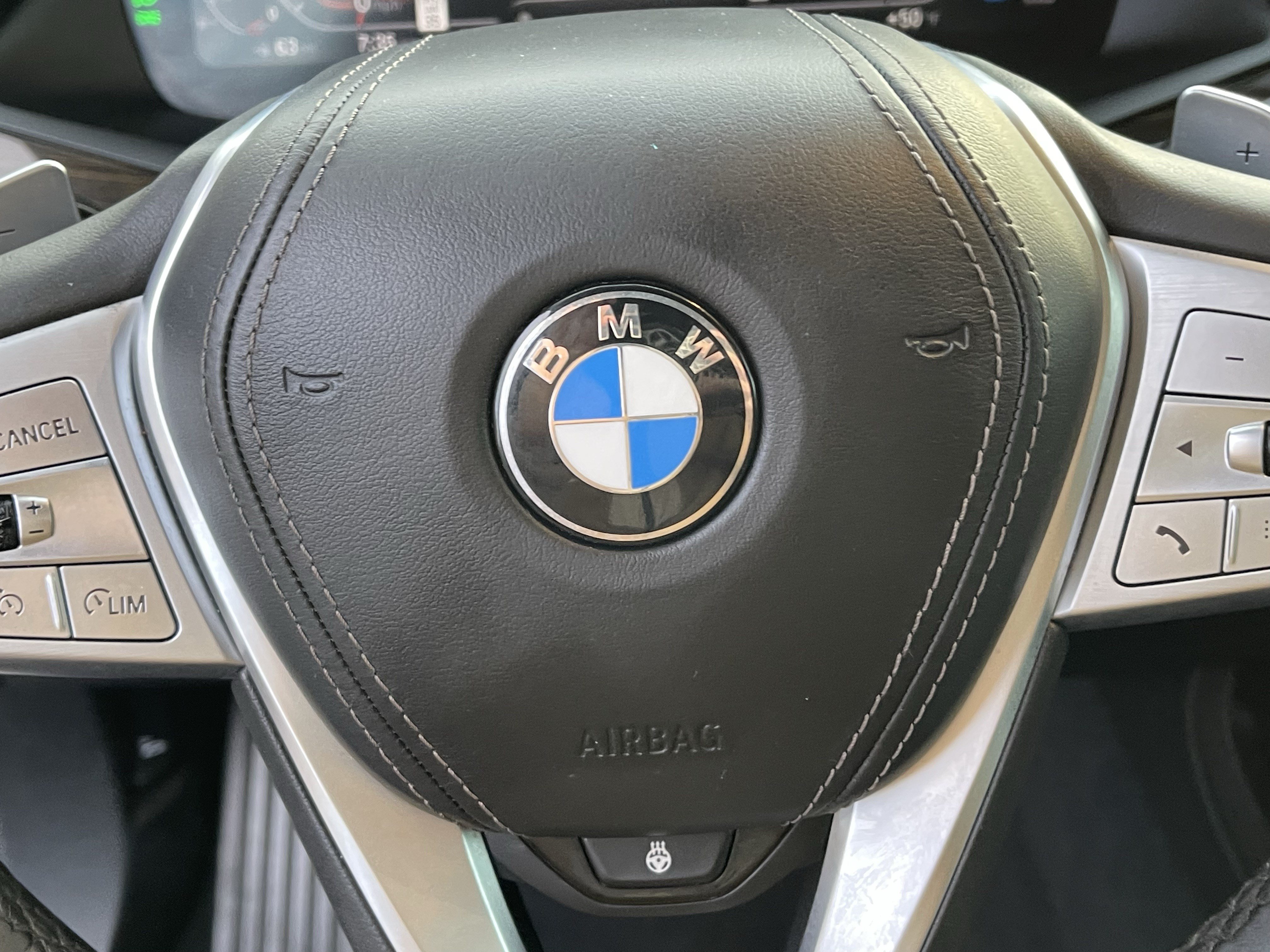 Used 2021 BMW X7 xDrive40i w/ Premium Package AWD/4WD image 20