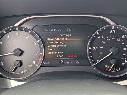Used 2024 Nissan Frontier SV w/ SV Convenience Package RWD image 25