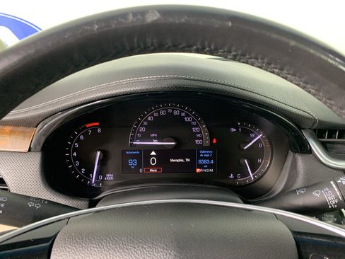 Used 2018 Cadillac XTS Luxury FWD image 21