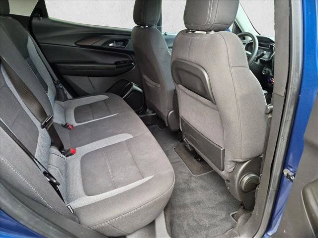 Used 2023 Chevrolet TrailBlazer LT FWD image 18
