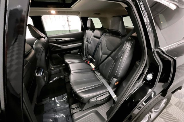 Used 2024 INFINITI QX60 Luxe AWD/4WD image 25