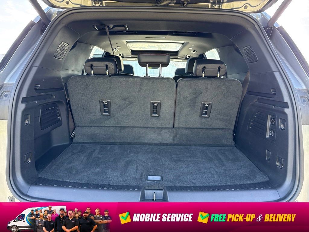 Used 2026 Chevrolet Traverse RS AWD/4WD image 21