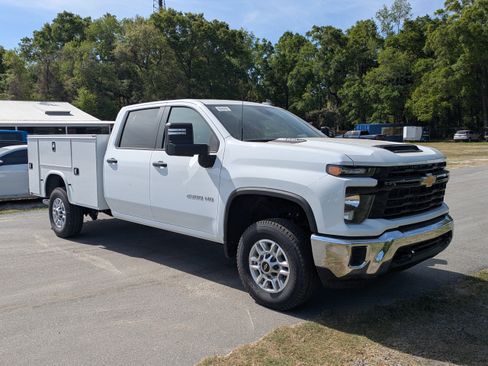 New 2026 Chevrolet Silverado 2500 W/T w/ WT Convenience Package AWD/4WD image 2