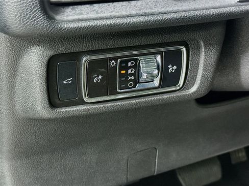 Used 2025 Lincoln Corsair Reserve w/ Jet Appearance Package image 7