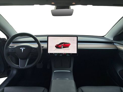 Used 2023 Tesla Model 3 Standard Range RWD image 10