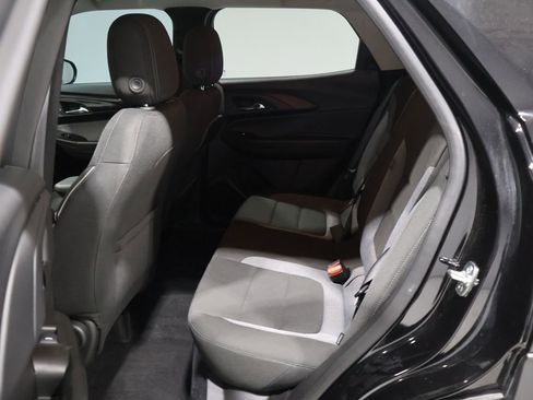 Used 2025 Chevrolet TrailBlazer LT image 18