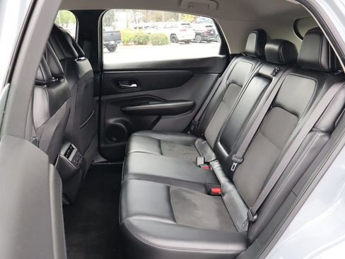 Used 2024 Nissan Ariya FWD image 34
