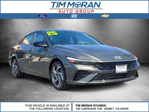 Certified 2025 Hyundai Elantra Sport FWD image 1