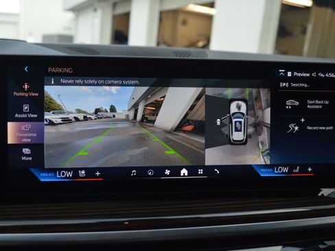 Certified 2025 BMW X5 xDrive40i AWD/4WD image 21