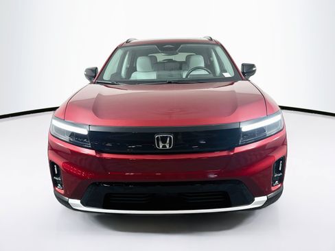 Used 2024 Honda Prologue Touring image 2