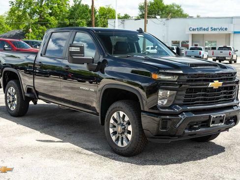 New 2026 Chevrolet Silverado 2500 Custom w/ Custom Value Package AWD/4WD image 3