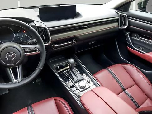 Used 2025 MAZDA CX-50 AWD 2.5 Hybrid w/ Premium Pkg image 14