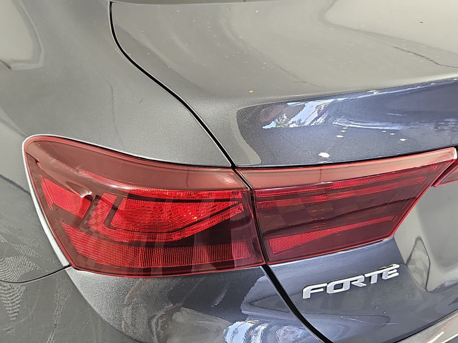 Used 2024 Kia Forte LXS w/ LXS Technology Package FWD image 27