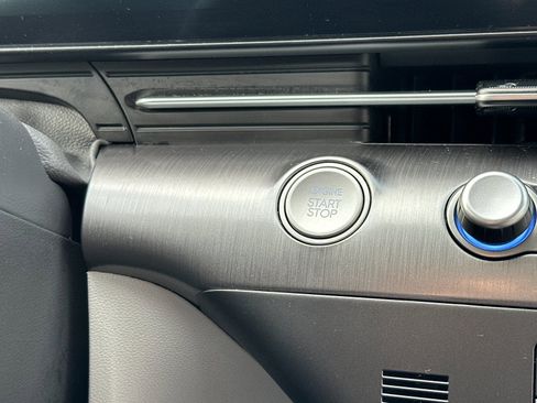 Used 2024 Hyundai Kona SEL image 22