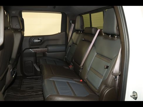 Used 2019 GMC Sierra 1500 Denali w/ Denali Ultimate Package image 39
