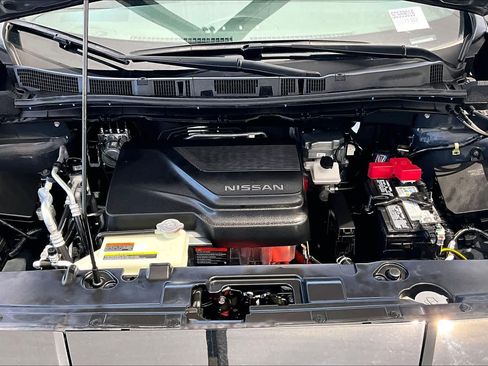 Used 2025 Nissan Leaf SV Plus FWD image 30