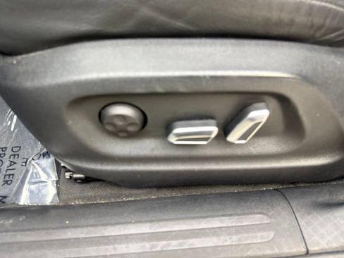 Used 2016 Audi Q5 2.0T Premium Plus AWD/4WD image 31