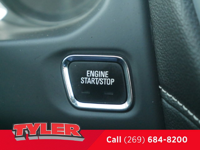 Used 2021 GMC Acadia SLT w/ Preferred Package FWD image 24