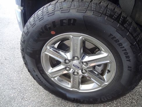 Certified 2025 Ford F150 XLT w/ Equipment Group 301A Standard image 35