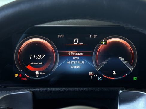 Used 2022 Mercedes-Benz GLB 250 image 24