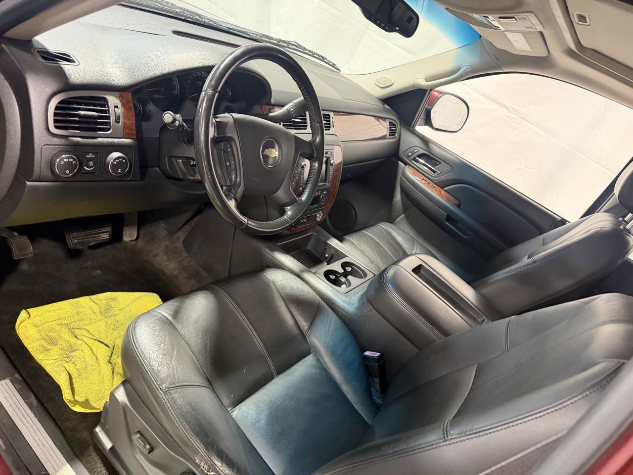 Used 2008 Chevrolet Tahoe 4WD Hybrid image 23