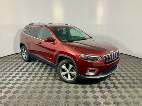 Used 2020 Jeep Cherokee Limited AWD/4WD image 2