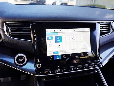 Used 2023 Jeep Wagoneer 2WD image 31