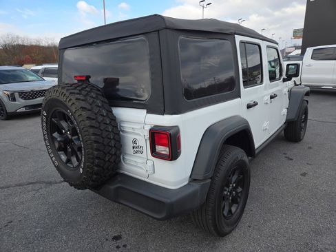 Used 2021 Jeep Wrangler Unlimited Sport image 3
