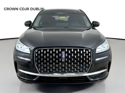 Used 2025 Lincoln Corsair Grand Touring w/ Equipment Group 302A AWD/4WD image 2