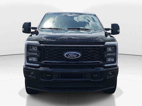 Used 2024 Ford F250 XL w/ STX Appearance Package AWD/4WD image 12
