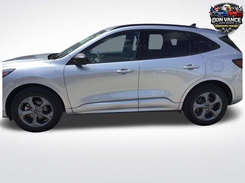Used 2024 Ford Escape ST-Line w/ Tech Pack #1 AWD/4WD image 2